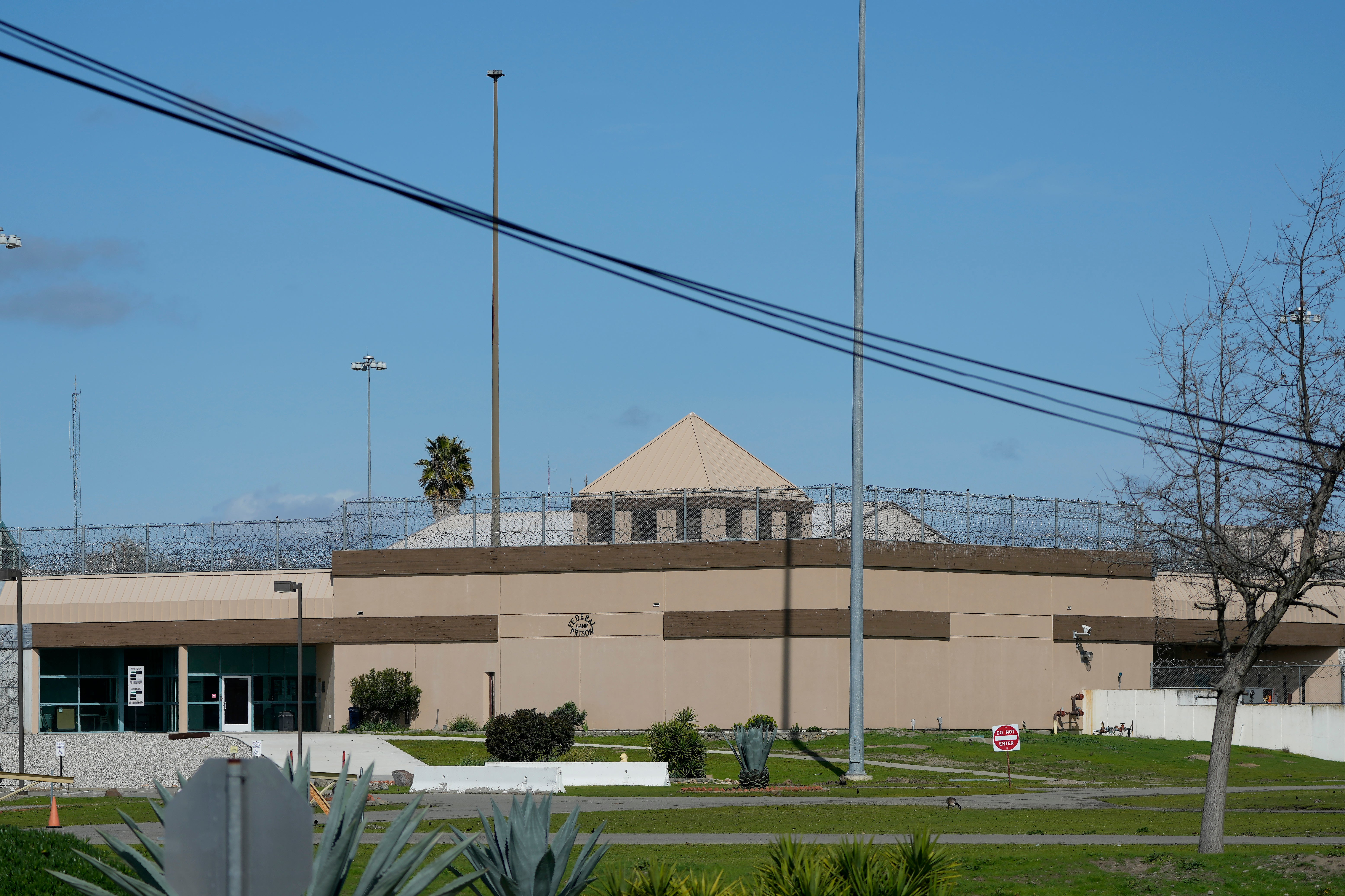 Federal Prisons