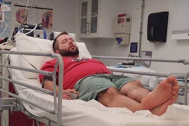 Michigan man who had seizure on Royal Caribbean cruise forced to pay $2500 bill before evacuating - Vimarsana News