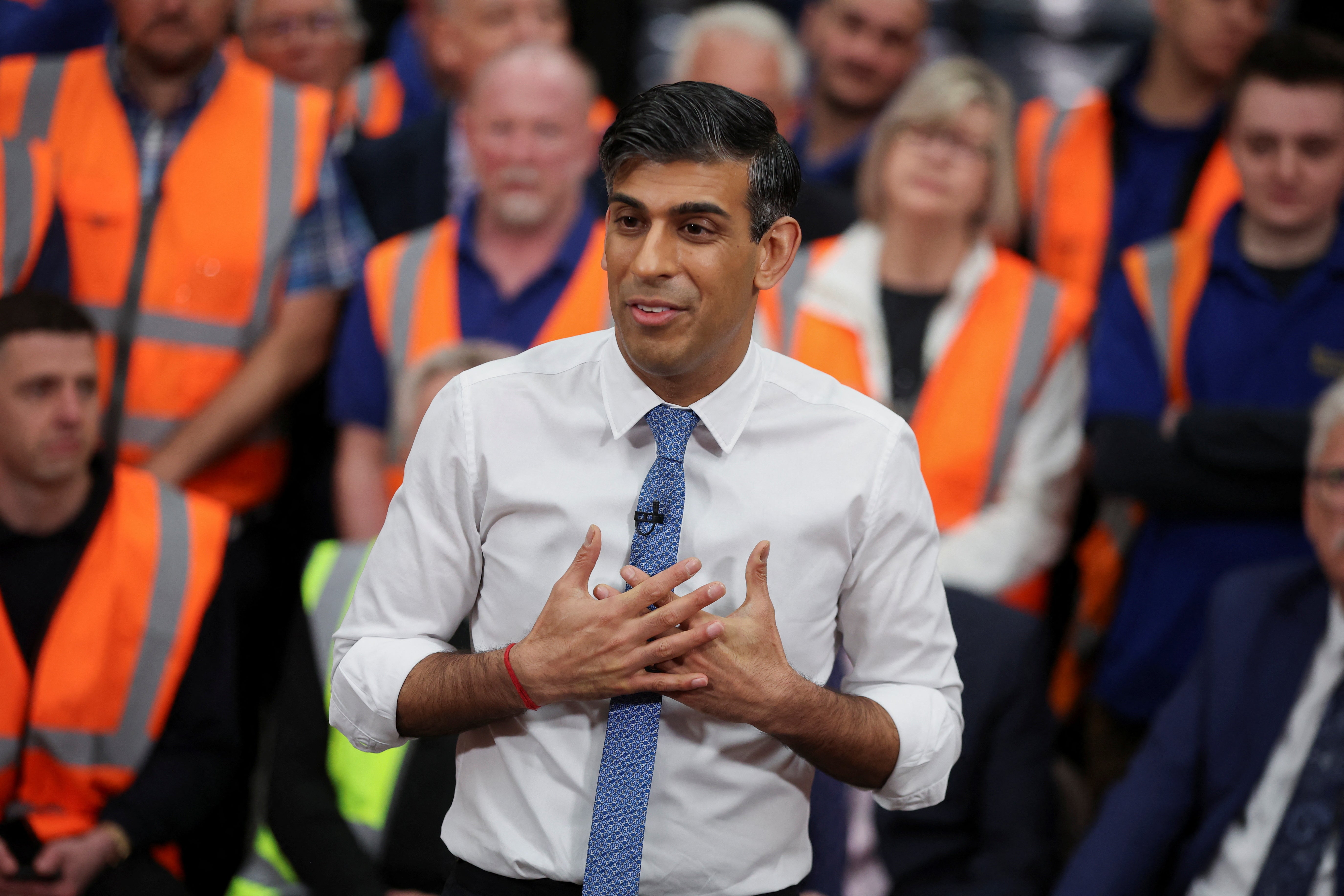 Rishi Sunak has pledged to bring down net migration to the UK