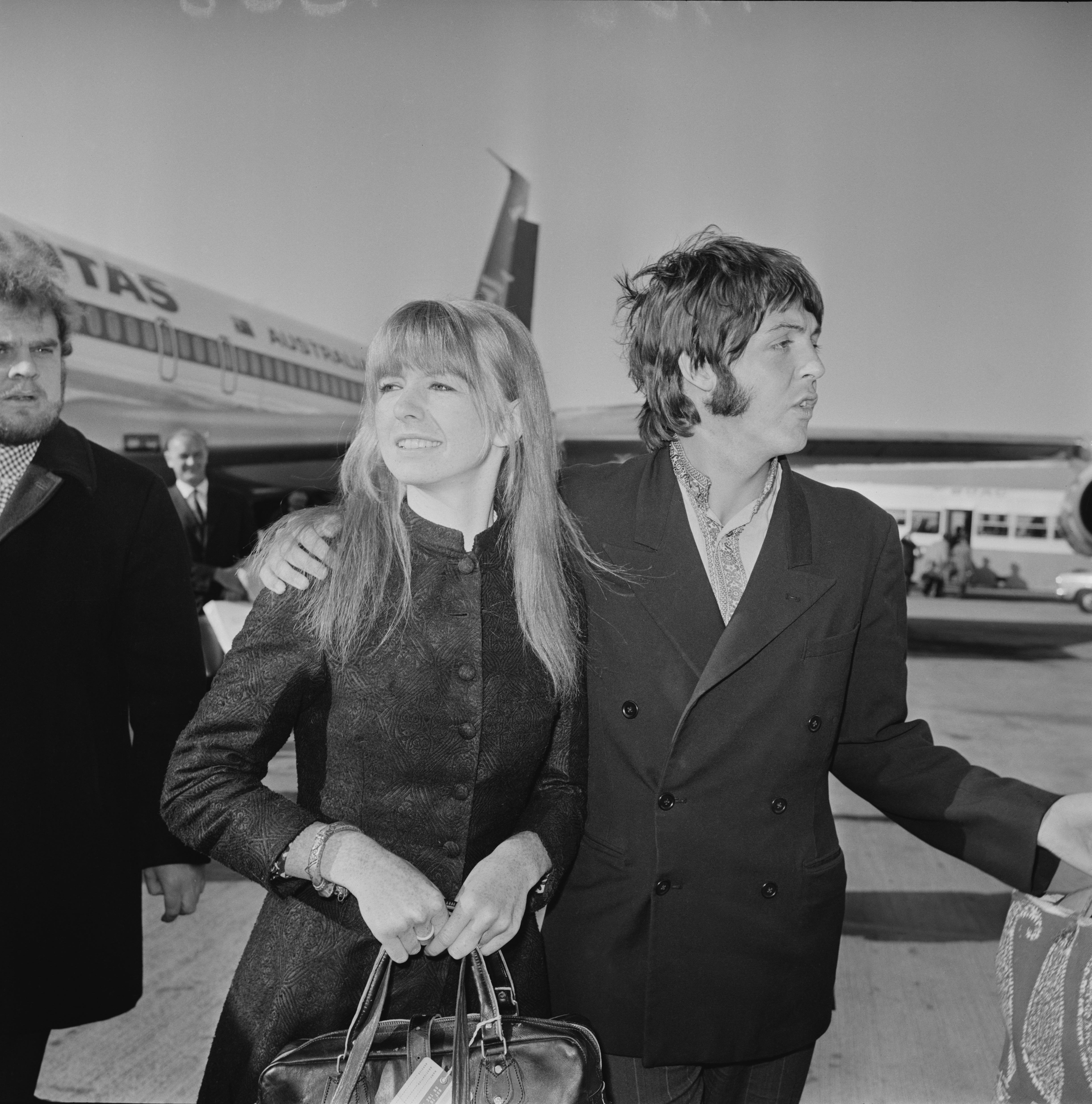 Jane Asher and Paul McCartney at Heathrow Airport in 1968