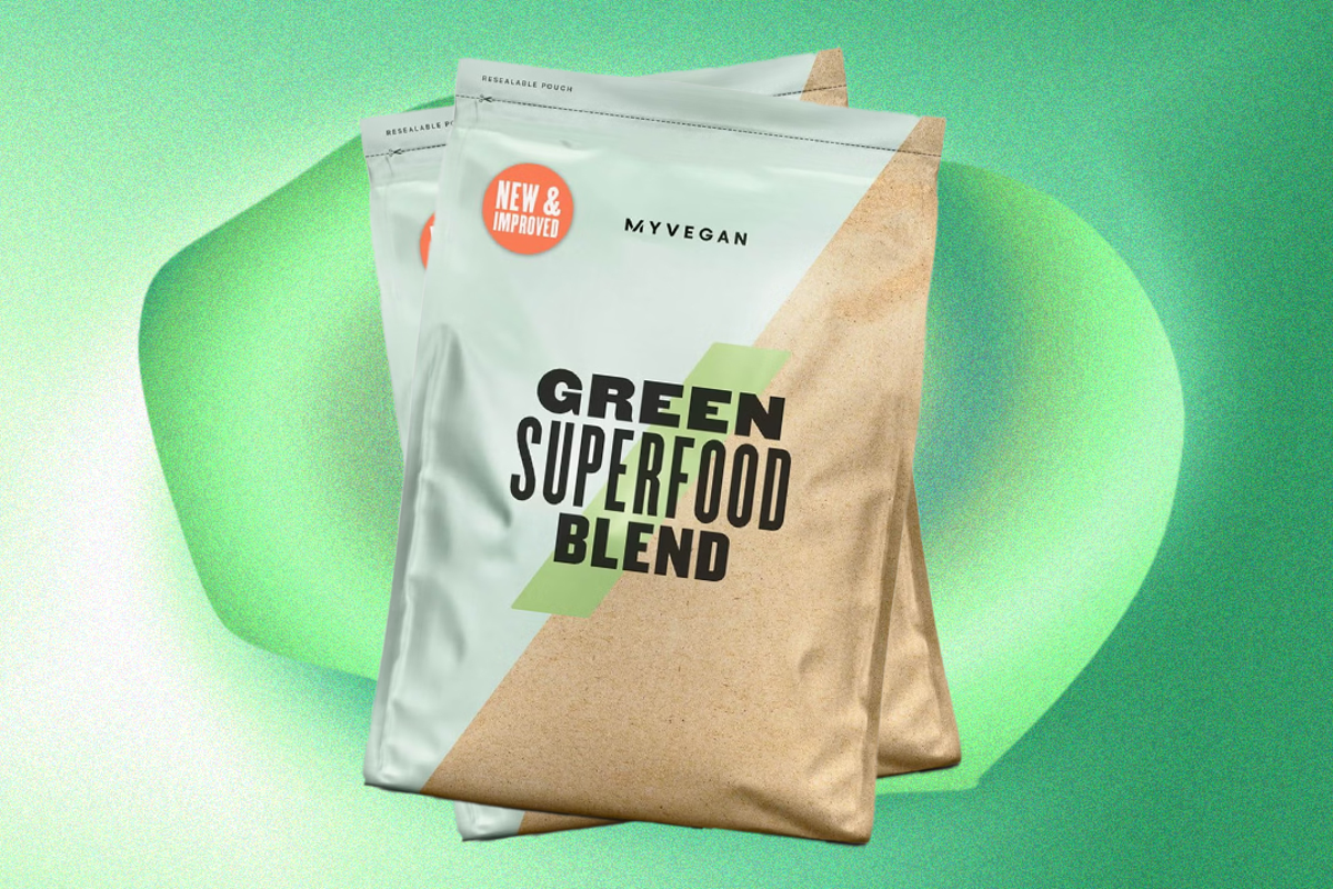 We’ve found a greens powder that delivers your daily dose of vitamins in one scoop