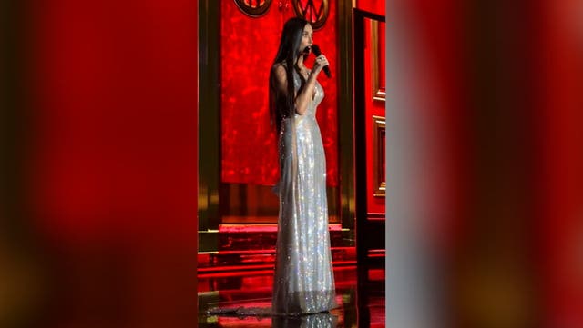 <p>Demi Moore ‘scolds’ audience as she introduces Cher at star-studded amfAR Gala.</p>