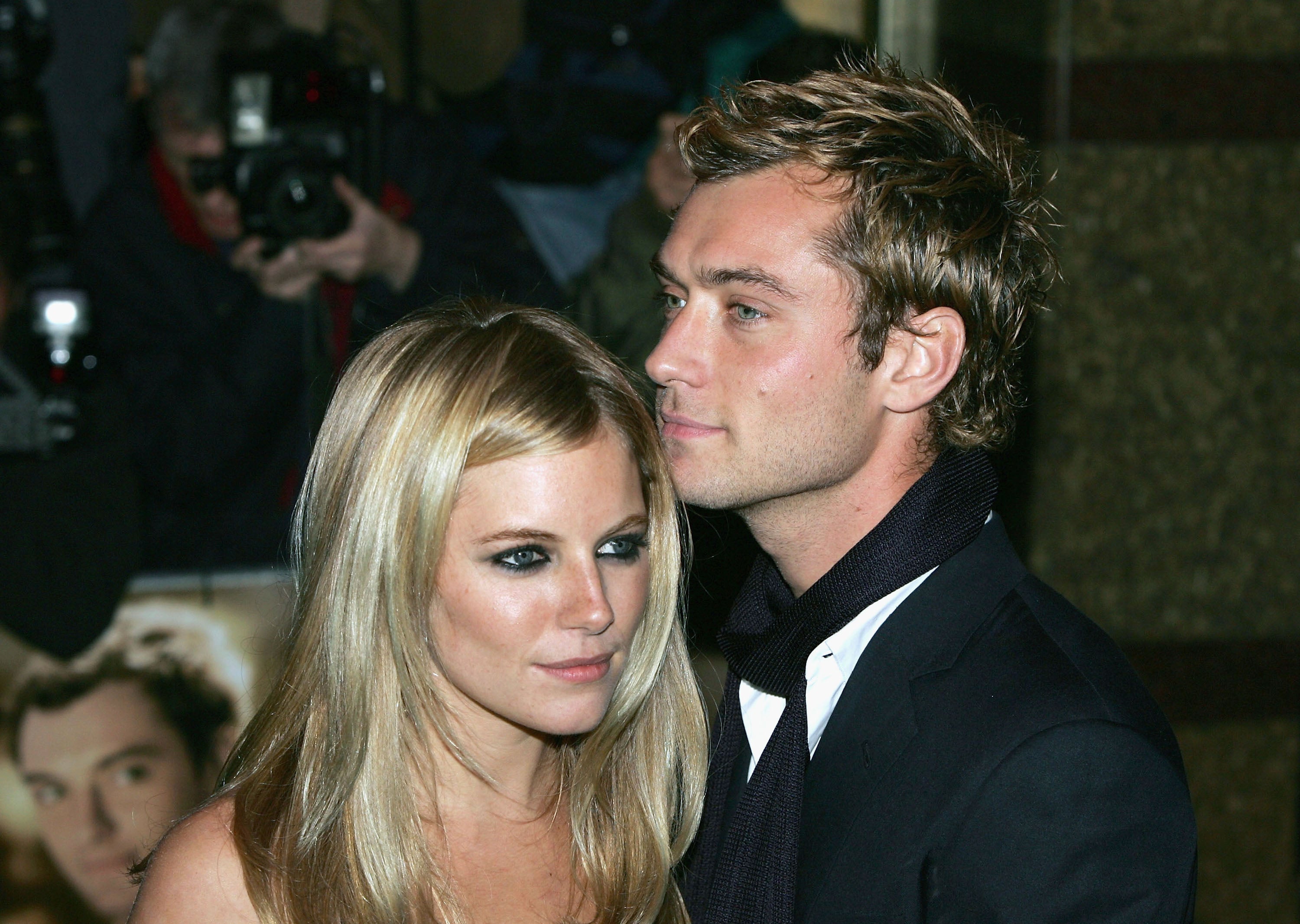 Sienna Miller and Jude Law at the London premiere of ‘Alfie’ in October 2004