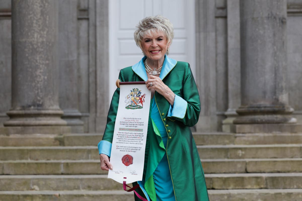 Gloria Hunniford granted freedom of her Co Armagh home borough