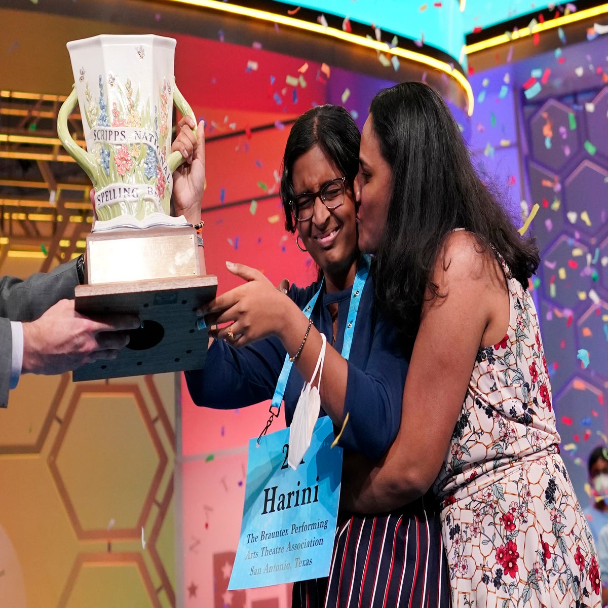 National Spelling Bee reflects the economic success and cultural impact of  immigrants from India | The Independent