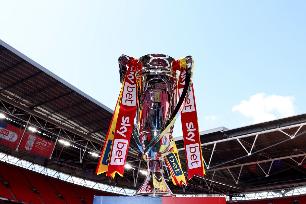 Sheffield United vs Sunderland LIVE: Place in Premier League on the line at Wembley