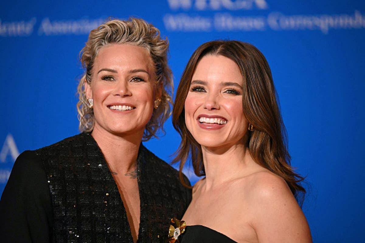 Sophia Bush cheekily responds to Ashlyn Harris engagement rumors