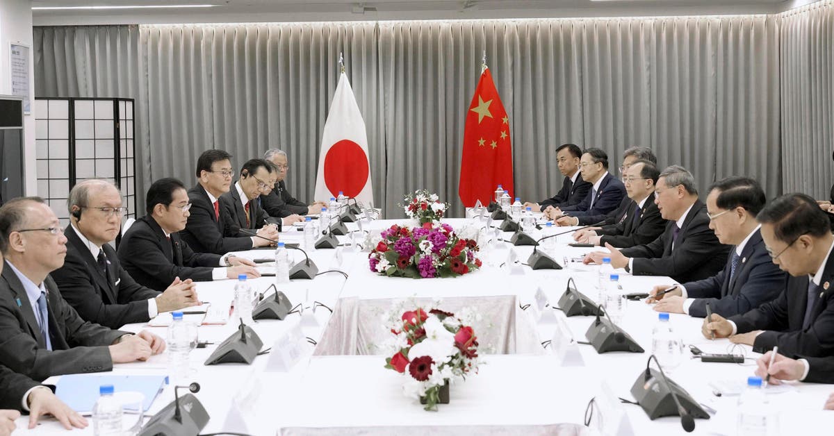 Leaders of South Korea, China and Japan to resume trilateral meeting to ...