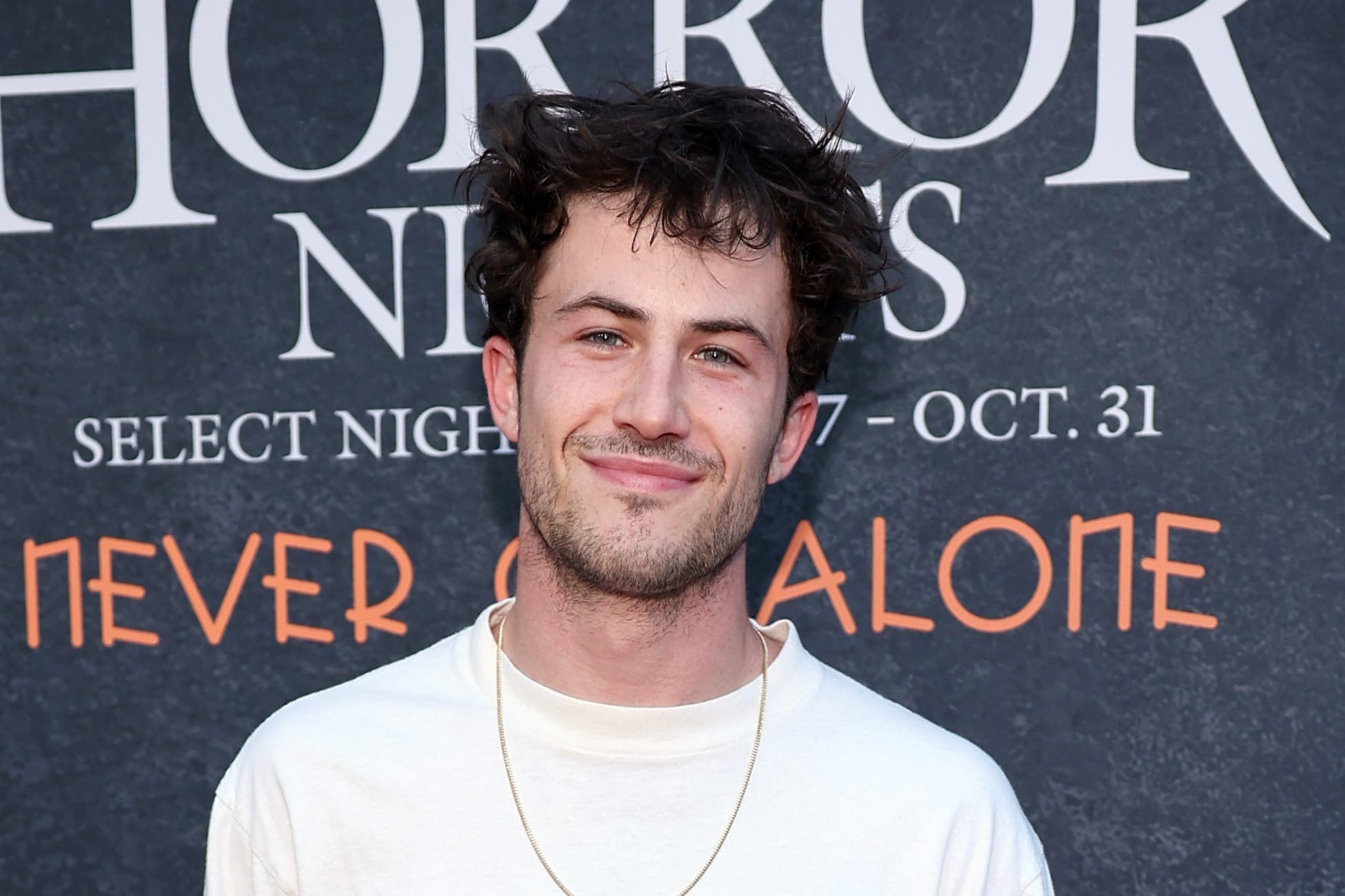 13 Reasons Why star Dylan Minnette shares reason he gave up acting - Vimarsana News