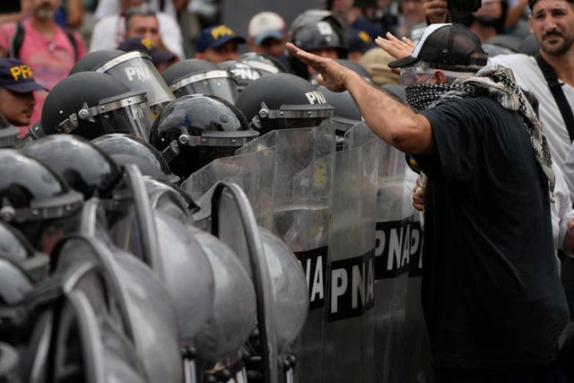 ARGENTINA-PLANES SOCIALES