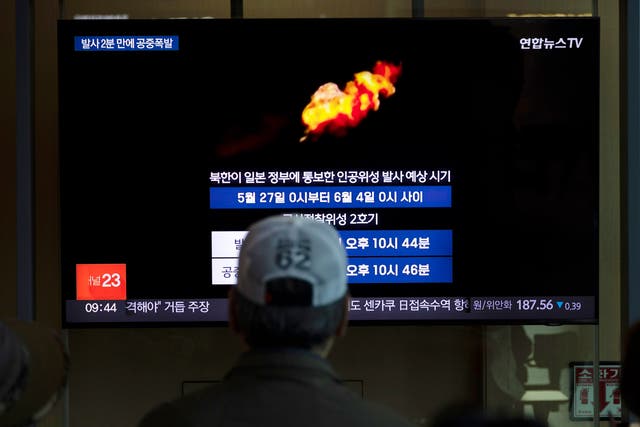 <p>A South Korean TV station broadcasts news of North Korea’s launch of a spy satellite</p>