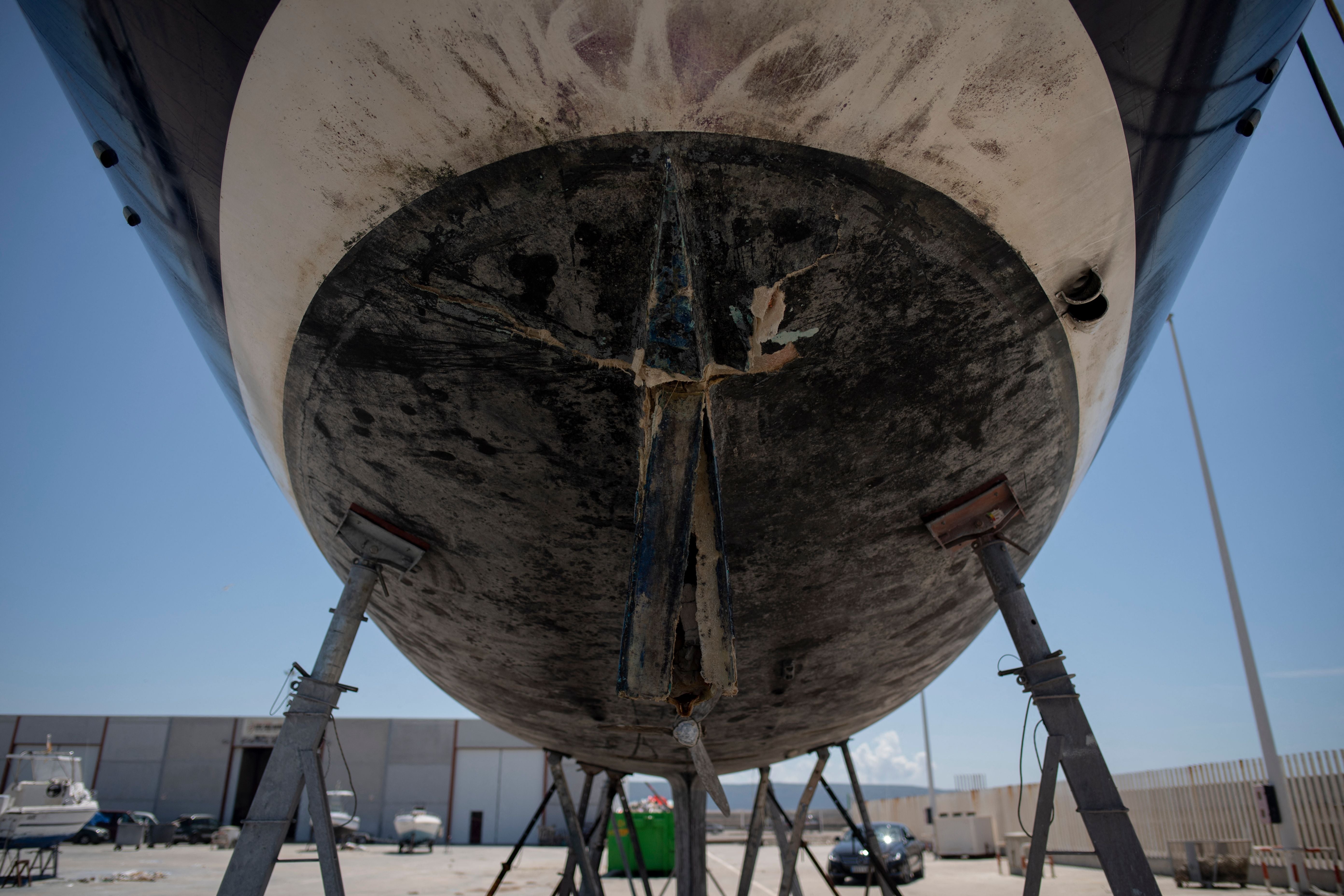 A picture taken on May 31, 2023 shows the rudder of a ship damaged by killer whales (Orcinus orca) while sailing in the Strait of Gibraltar and taken for repairs at the Pecci Shipyards in Barbate, near Cadiz, southern Spain