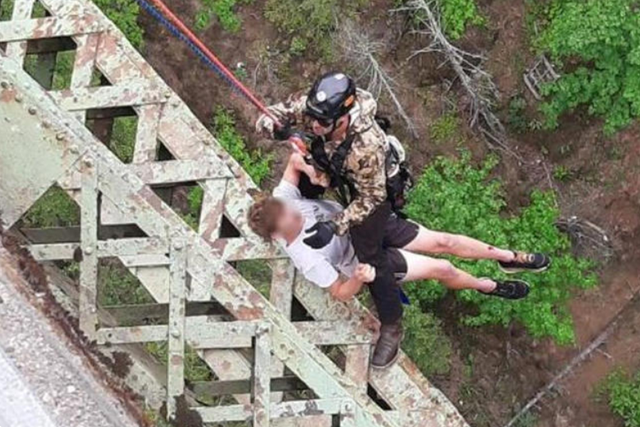 <p>An unnamed teen is rescued after falling from the High Steel Bridge in Mason County, Washington</p>