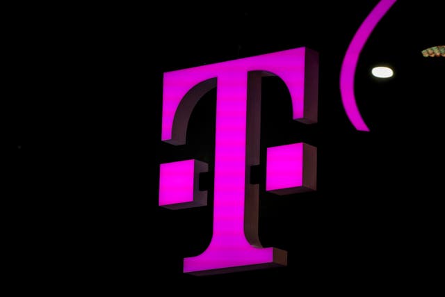 T-MOBILE-COMPRA