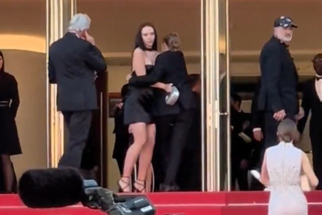 <p>Ukrainian model Sawa Pontyjska has posted footage of herself being manhandled by an unidentified female security guard at the Cannes Film Festival, who also clashed with other celebrities</p>