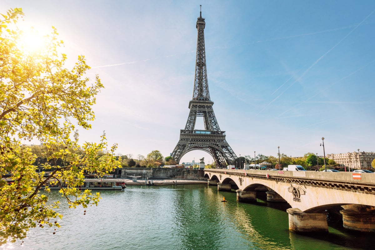 This travel company is offering a Paris Olympics trip worth £16,000 to ‘luxury sports critic’