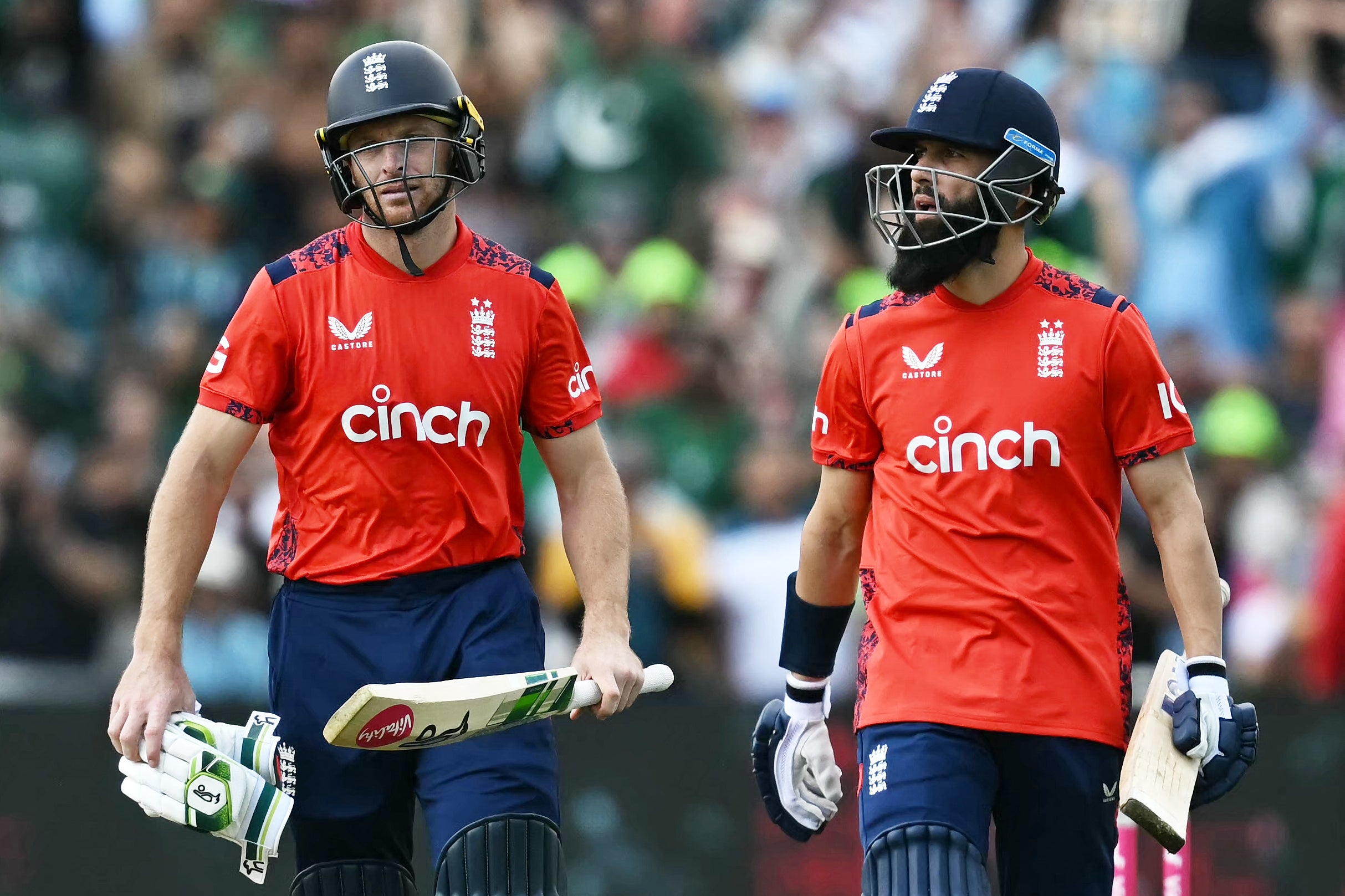 After a poor showing in the 50-over ODI World Cup, England captain Jos Buttler (left) is hoping his team can regain their T20 World Cup title.