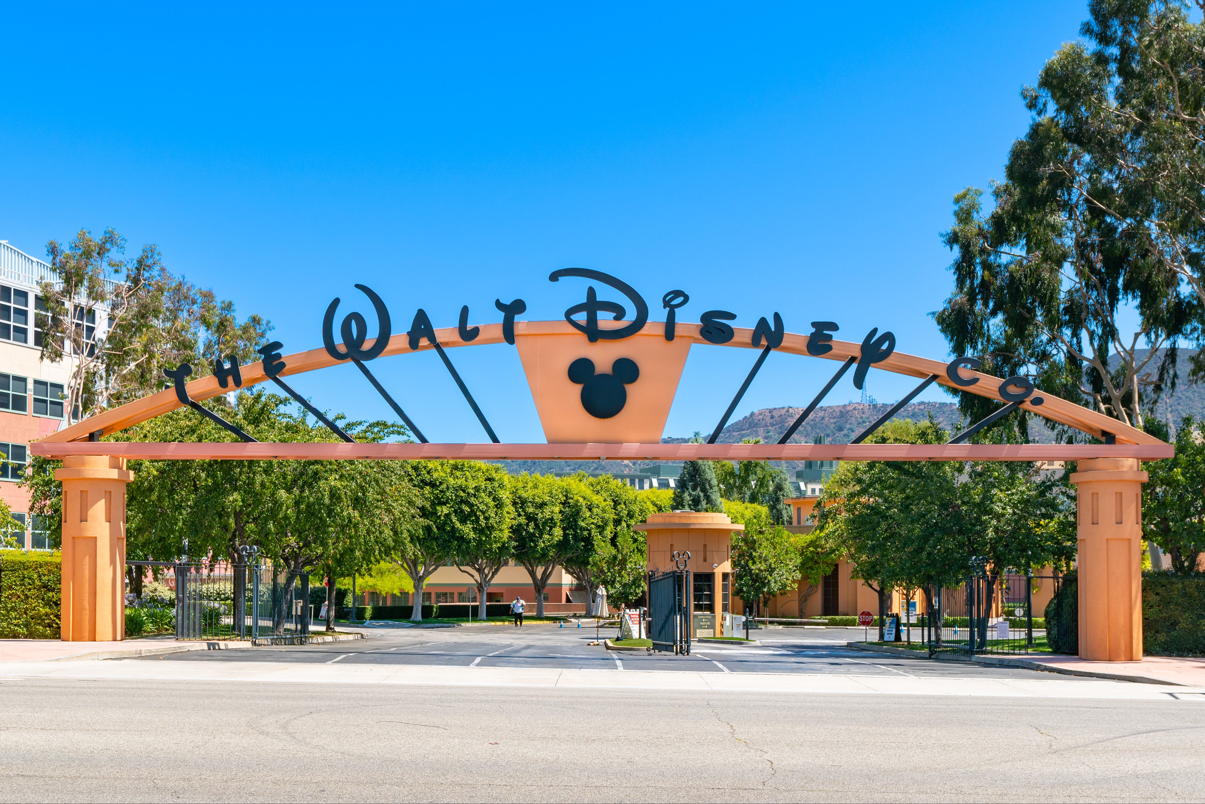 Disney: Inside the real-life 'Succession' story playing out to replace CEO Bob Iger - Vimarsana News