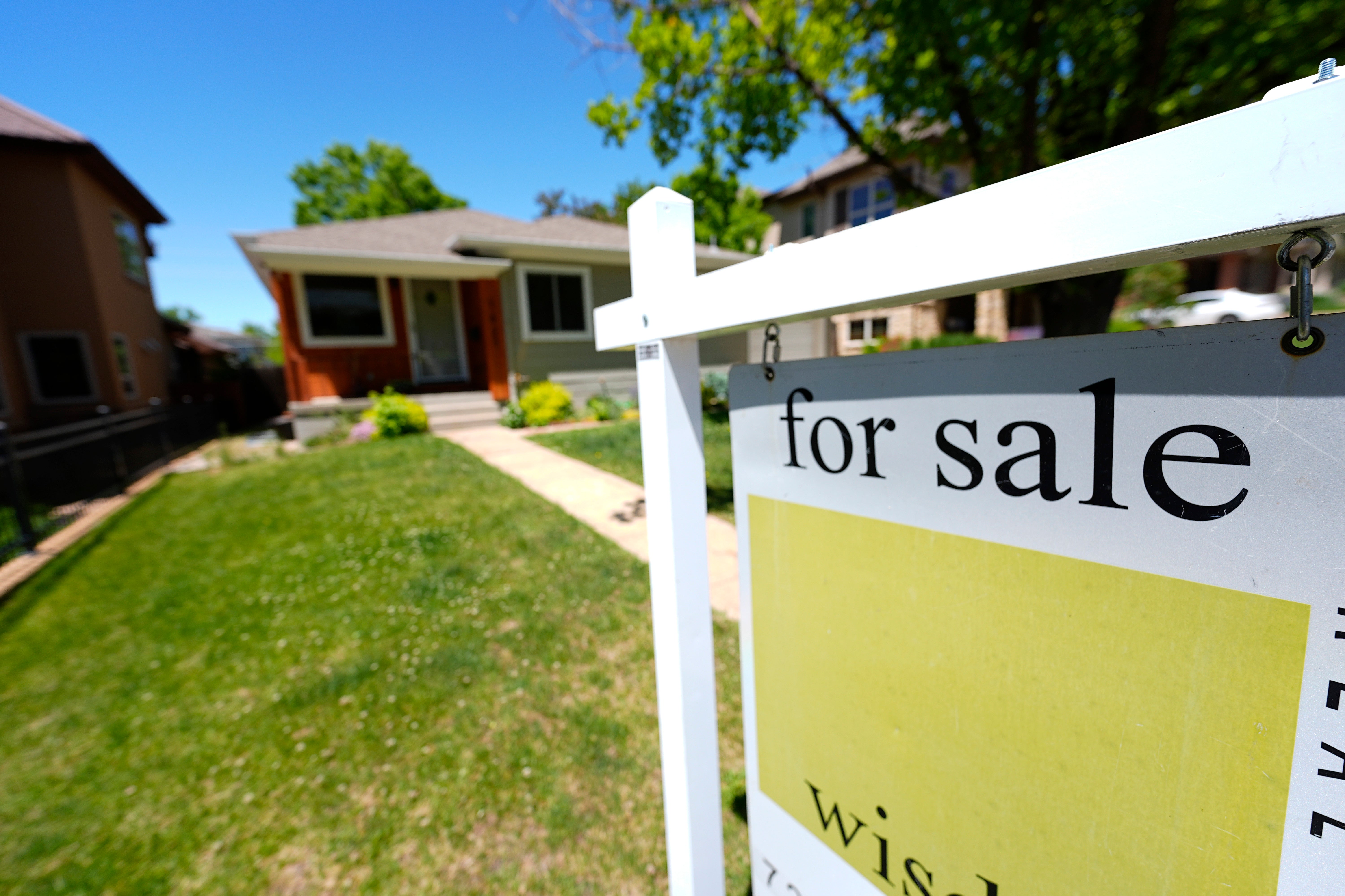 Federal Reserve Delayed Rate Cuts