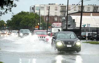 400K remain without power in Texas after deadly storms bring hurricane ...
