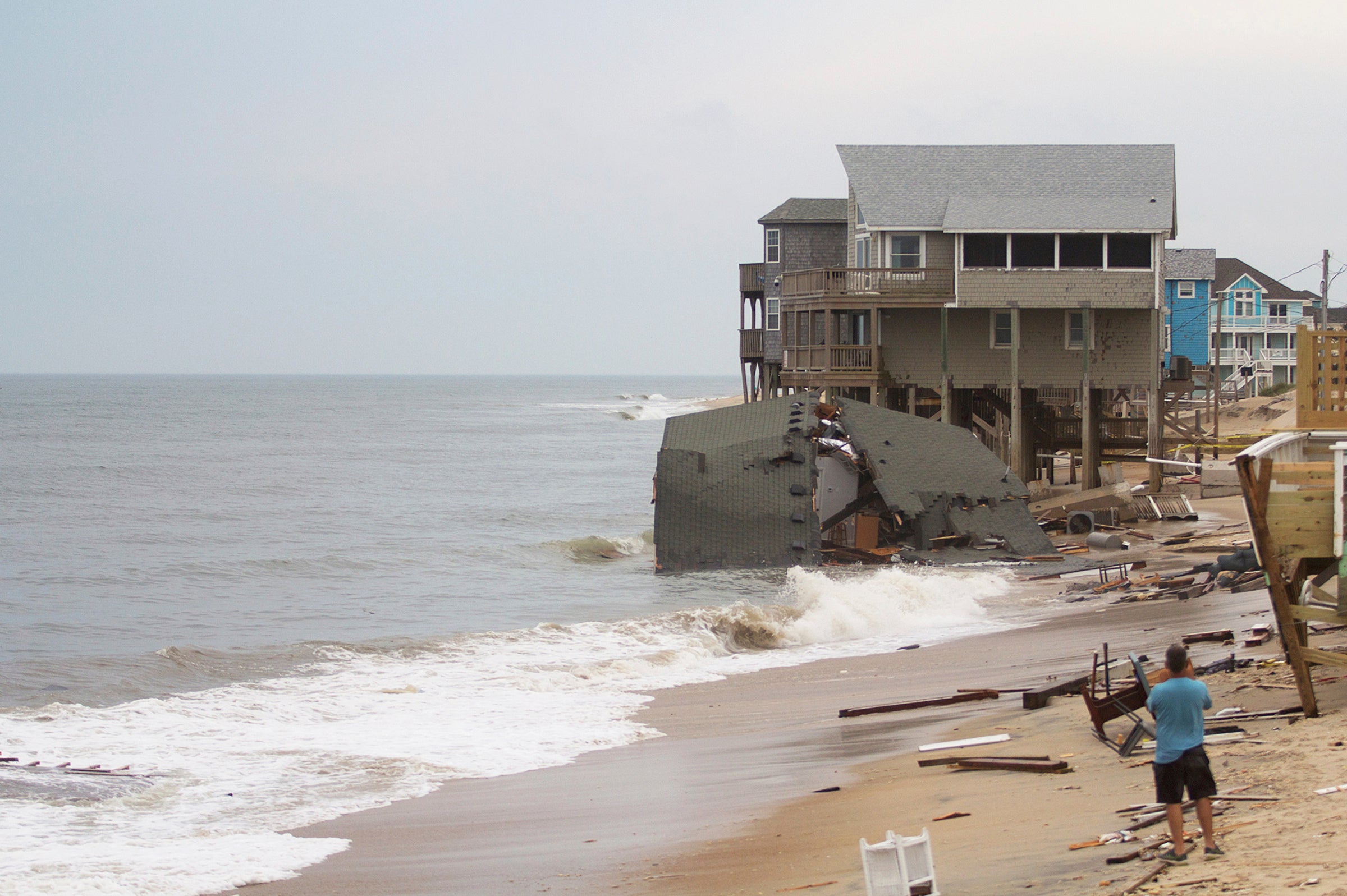 Beach House-Collapse