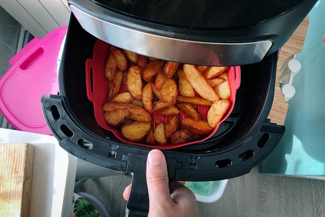<p>Homemade potato chips cooked to crispy perfection in the air fryer</p>