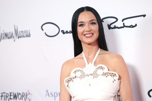 <p>Katy Perry attends the 35th Annual Colleagues Spring Luncheon & Oscar de la Renta Fashion Show </p>