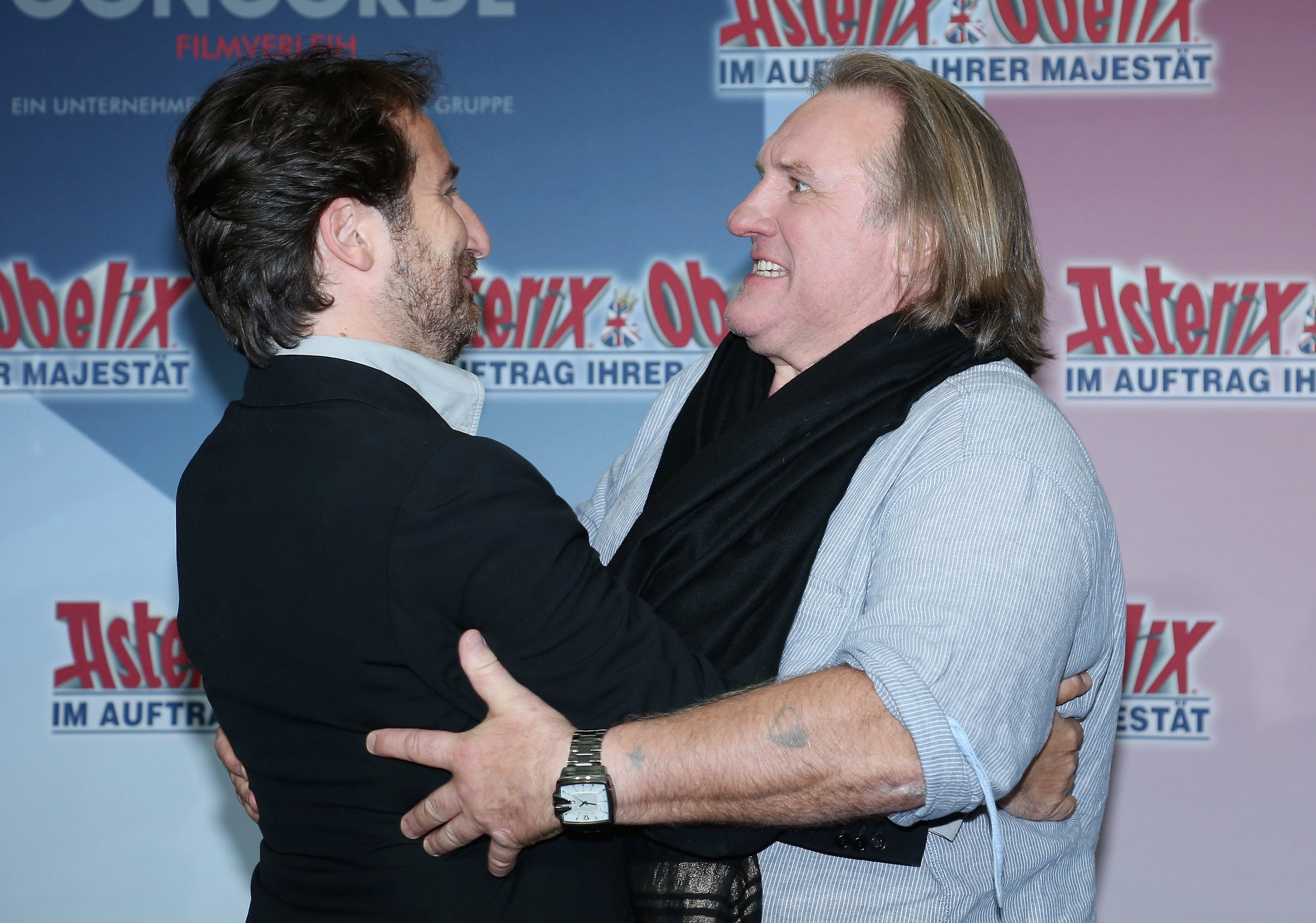 Edouard Baer e Gerard Depardieu participam do photocall 'Asterix & Obelix: God Save Britannia' no Hotel de Rome em 1º de outubro de 2012