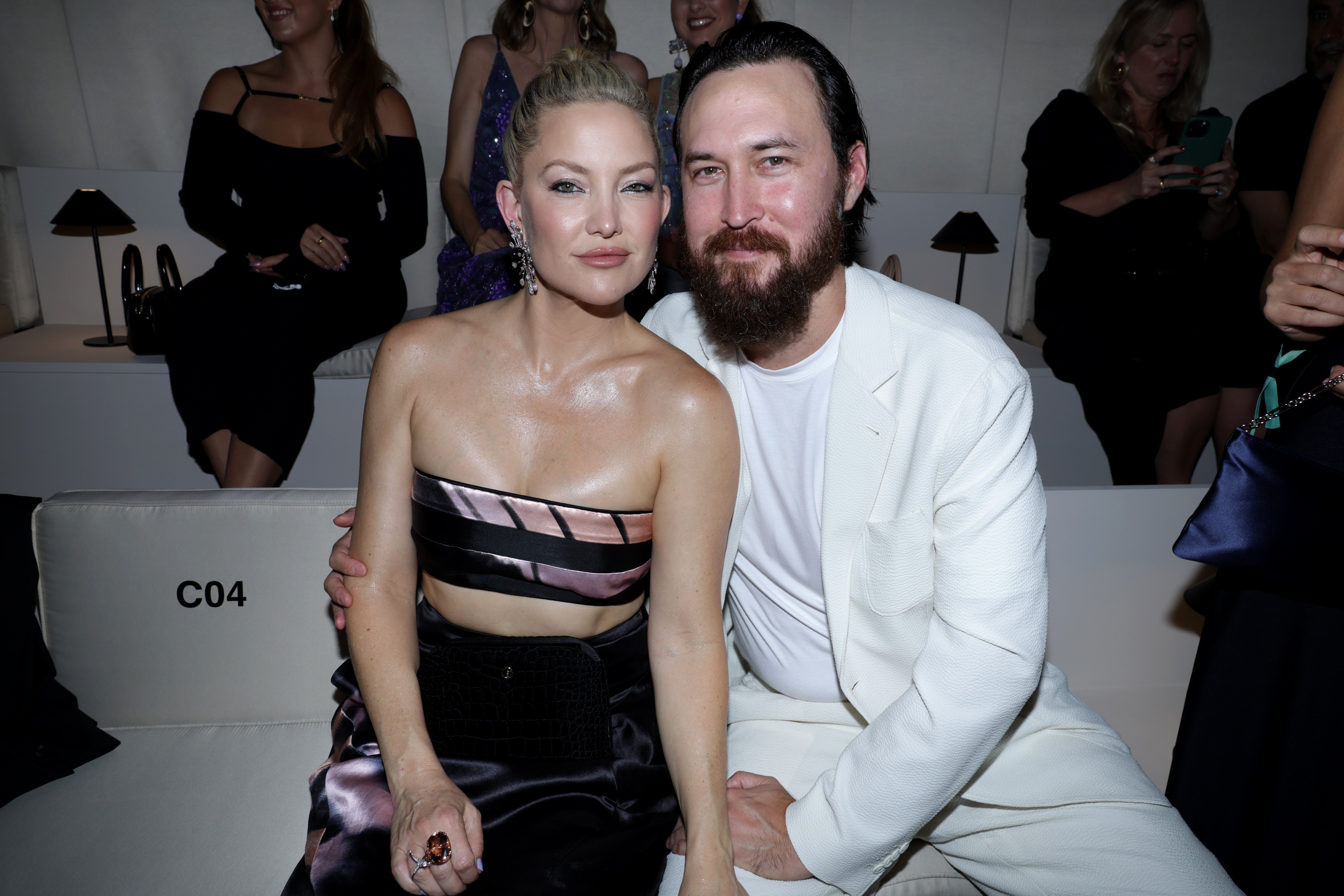 Kate Hudson and Danny Fujikawa attend the Giorgio Armani Prive Haute Couture Fall/Winter 2023/2024 show