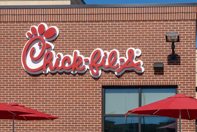 <p>Chick-fil-A launches new summer menu options </p>