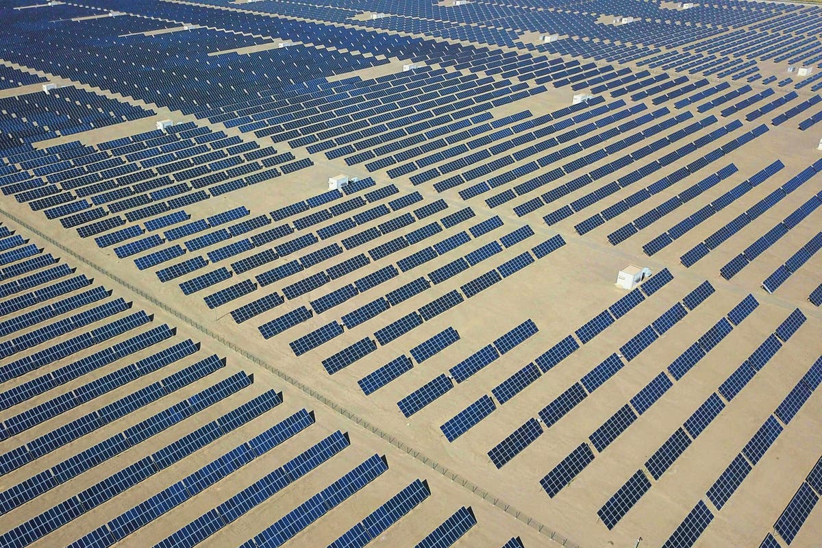 Largest Solar Farm in the World Begins Operation, Capable of Powering an Entire Country