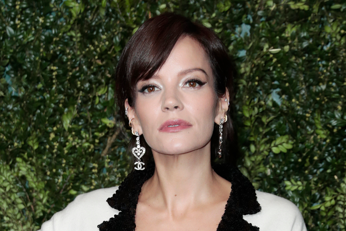 Lily Allen admits she deliberately slept with best friend Miquita Oliver&rsquo;s pop star crush