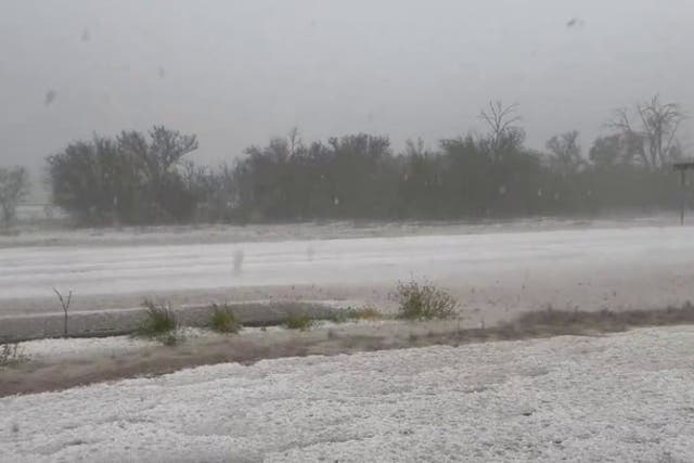 <p>Hailstorm creates ‘winter wonderland’ scene in Texas.</p>
