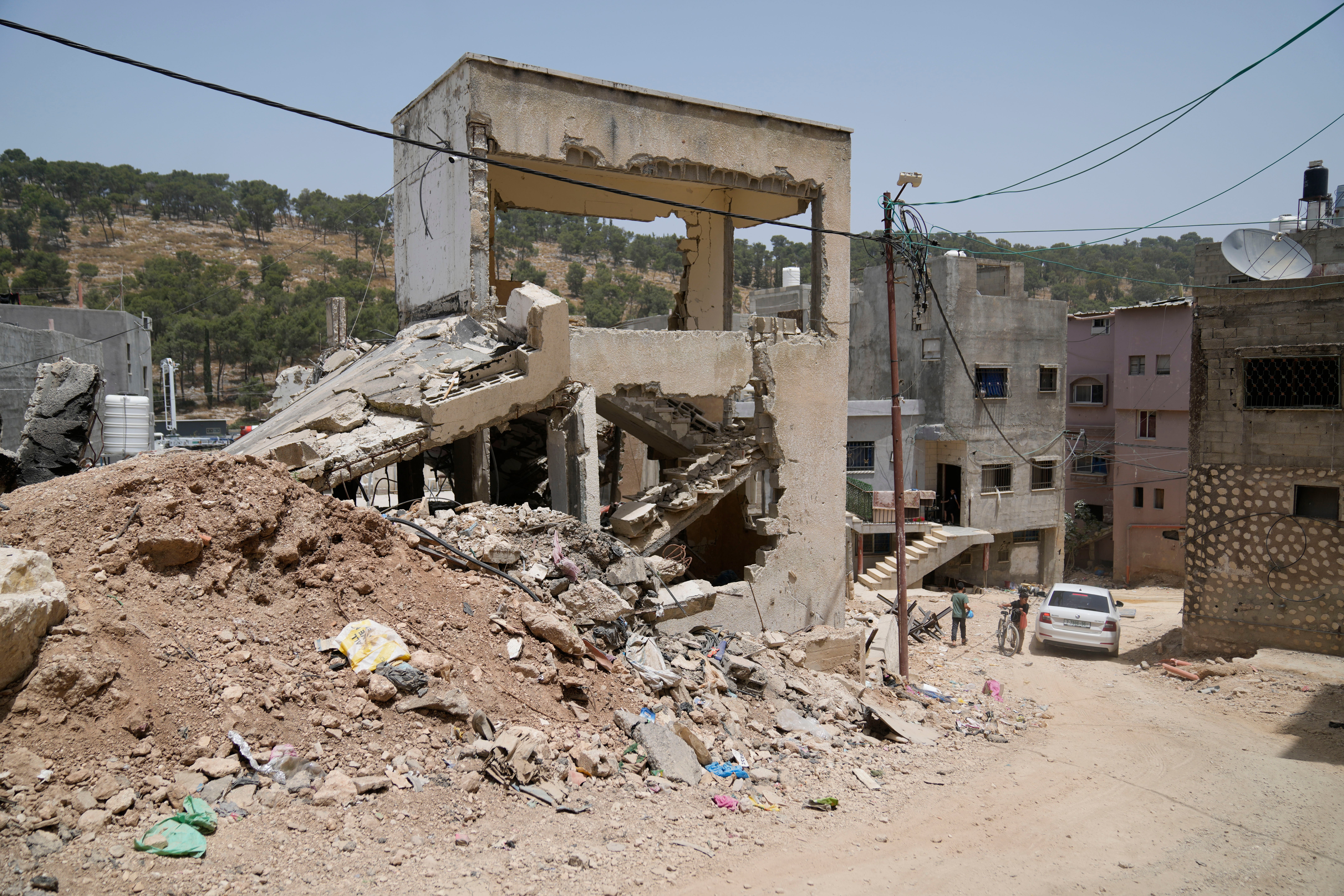 Israel Palestinians West Bank Raid