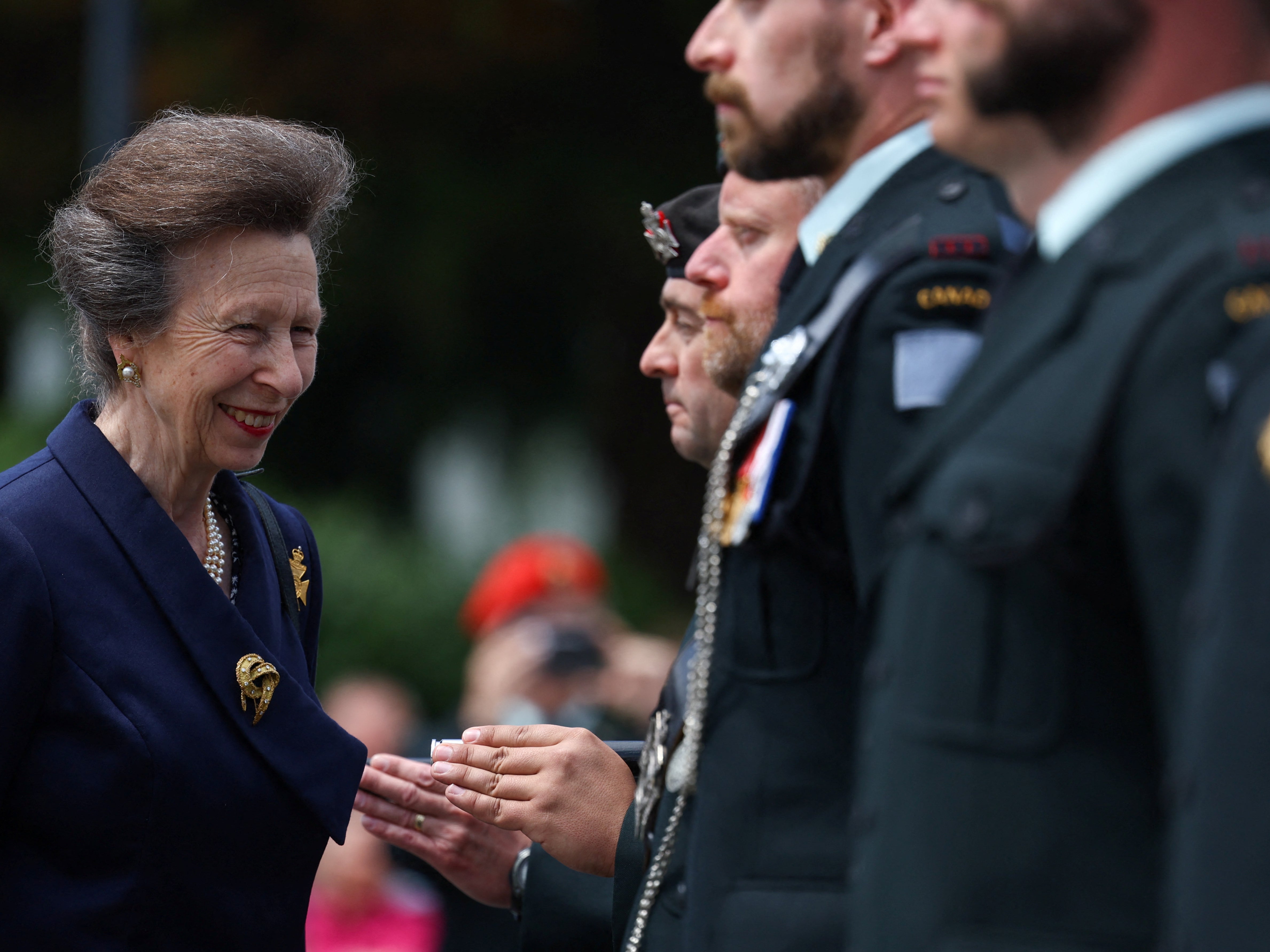 Princess Royal inspects troops