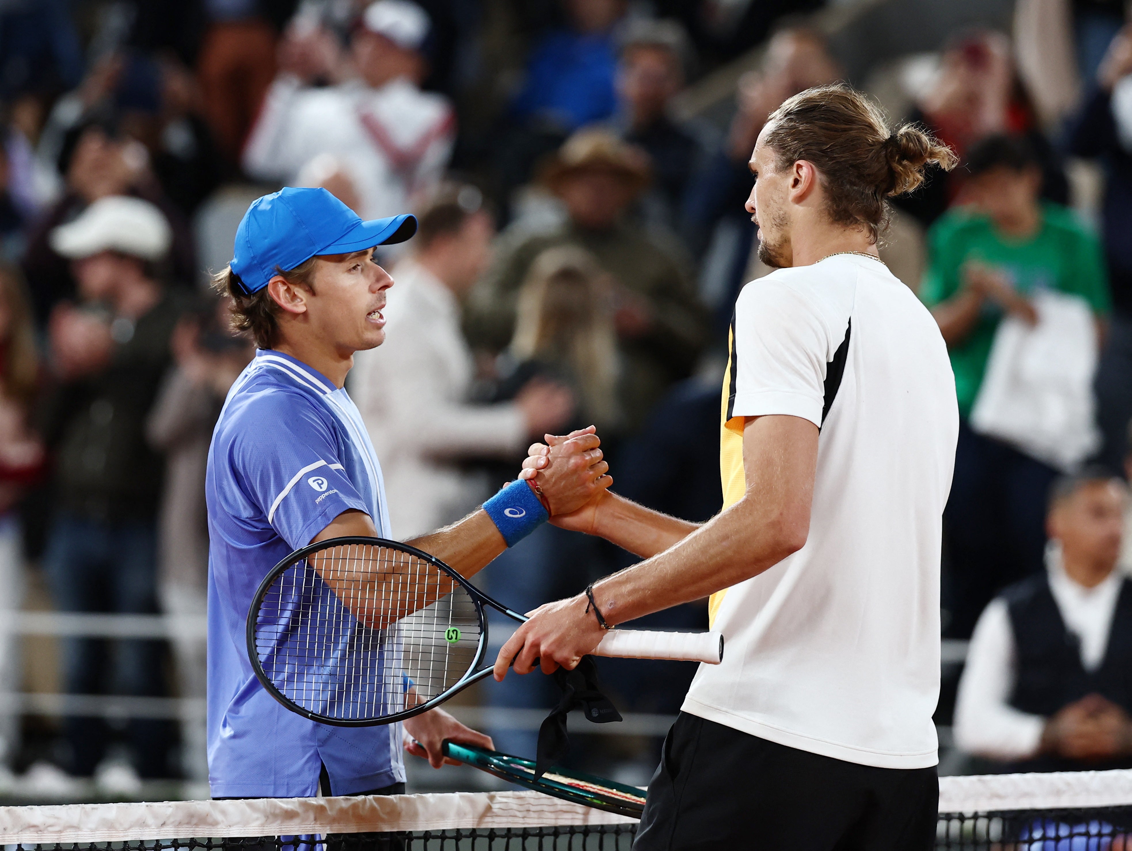 French Open LIVE: Alexander Zverev vs Alex de Minaur result after Mirra Andreeva stuns Aryna Sabalenka