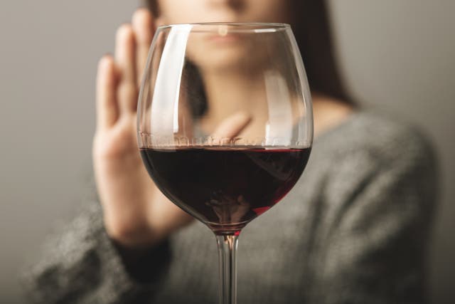 <p>Wine shops, supermarkets, restaurants, bars and pubs?all?know that faults occur, and should be ready to offer you a replacement for your purchase free of charge</p>