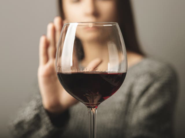 <p>Wine shops, supermarkets, restaurants, bars and pubs?all?know that faults occur, and should be ready to offer you a replacement for your purchase free of charge</p>