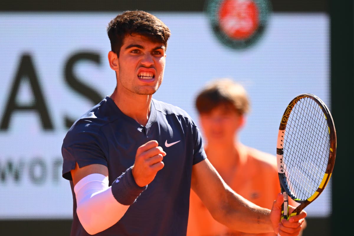 French Open LIVE: Alcaraz faces Sinner in blockbuster men’s semi-final