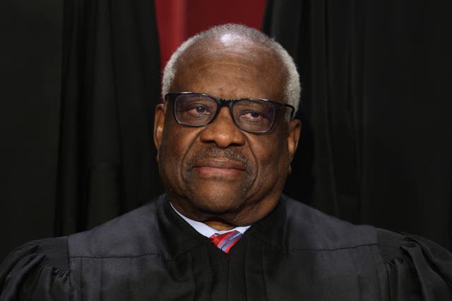<p>Supreme Court Justice Clarence Thomas did not disclose three flights gifted by a GOP megadonor, the Senate Judiciary Committee revealed  </p>