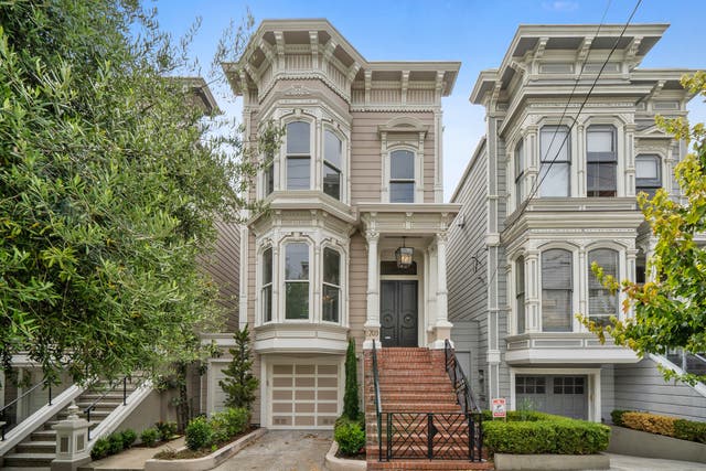 <p>Exterior of the ‘Full House’ house in San Francisco that has now hit  market for $6.5million. </p>