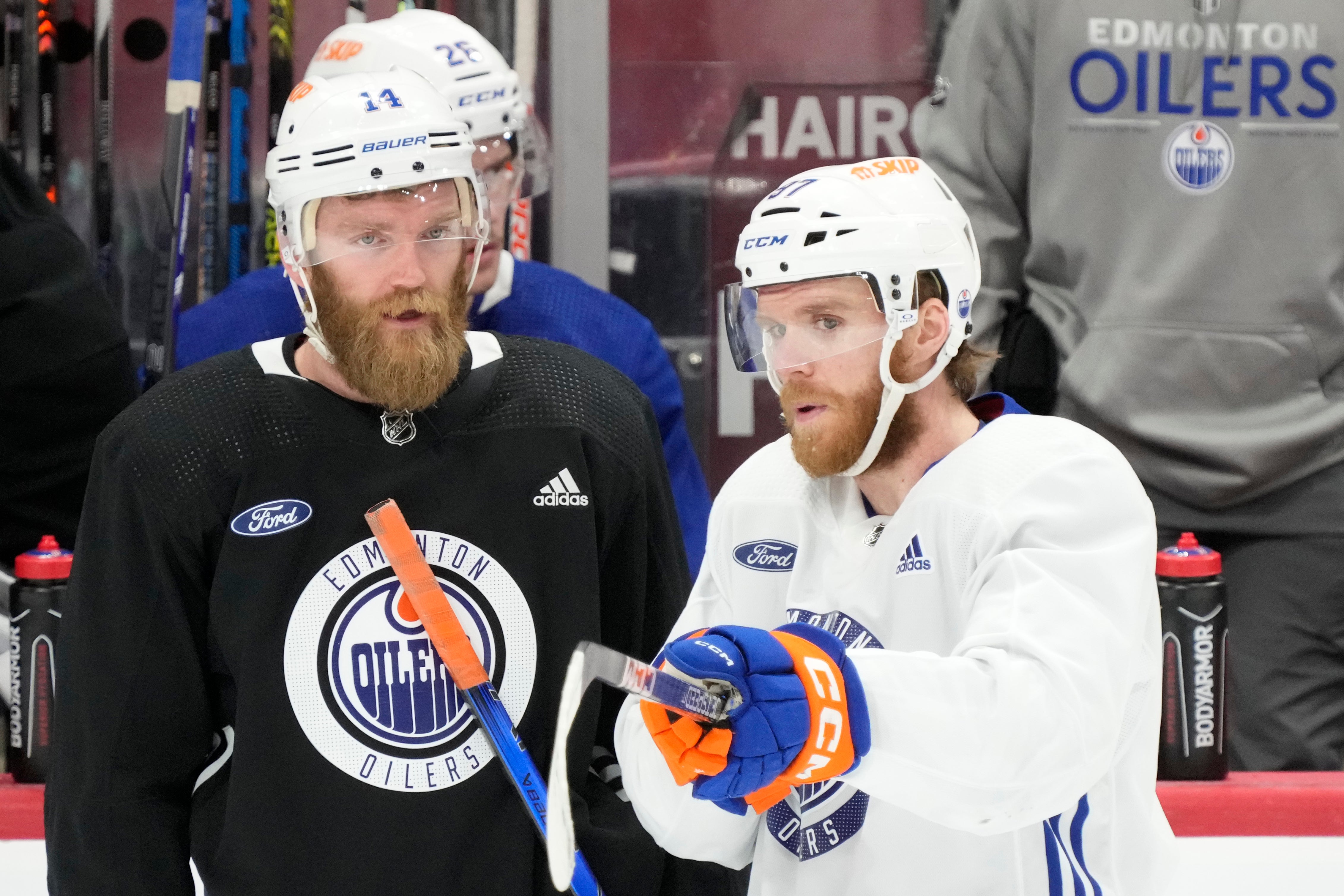 Stanley Cup Panthers Oilers Hockey