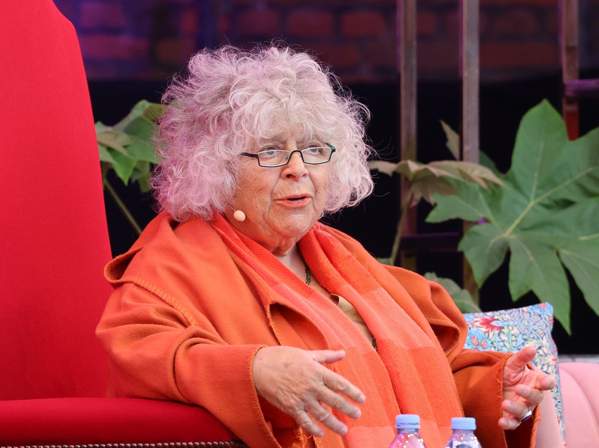Miriam Margolyes tells Queen’s festival Charles Dickens would have been ‘pro-Palestine’