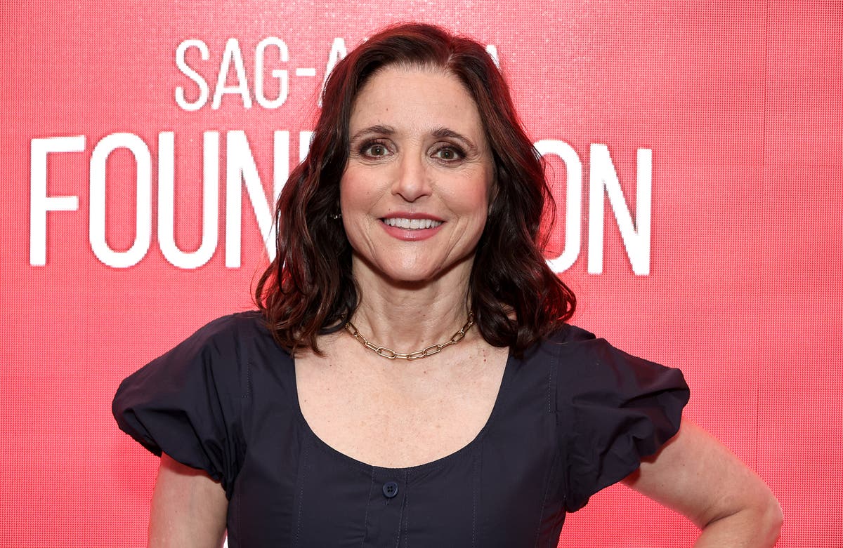 Julia Louis-Dreyfus calls Seinfeld’s political correctness comments a ‘red flag’