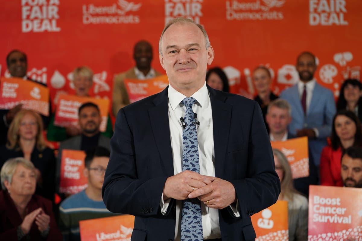 Ed Davey says Lib Dems would fight for UK to rejoin EU and one day overturn Brexit