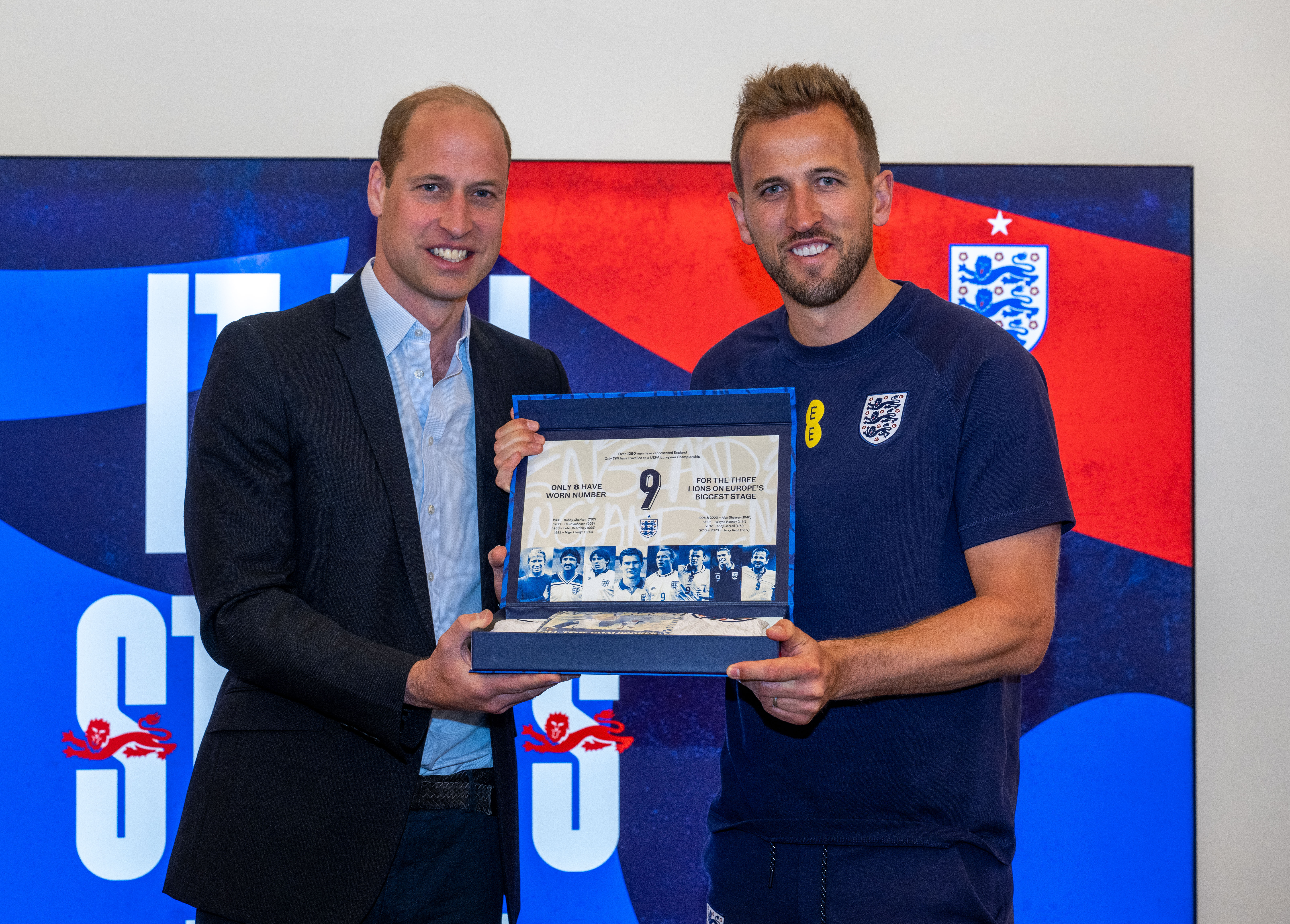 Prince William met with the England team to wish them luck