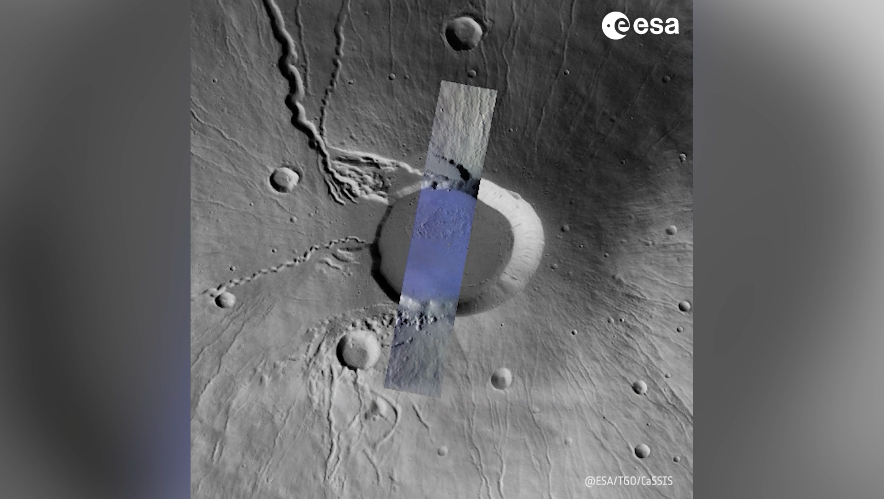 Morning frost detected on volcanoes near Mars’s equator (ESA/DLR/FU Berlin)