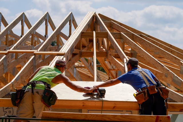 <p>American families are now spending, on average, $1,510 a month on homeownership costs. That figure is up from $1,202 in 2020 and includes expenditures such as taxes and maintenance</p>