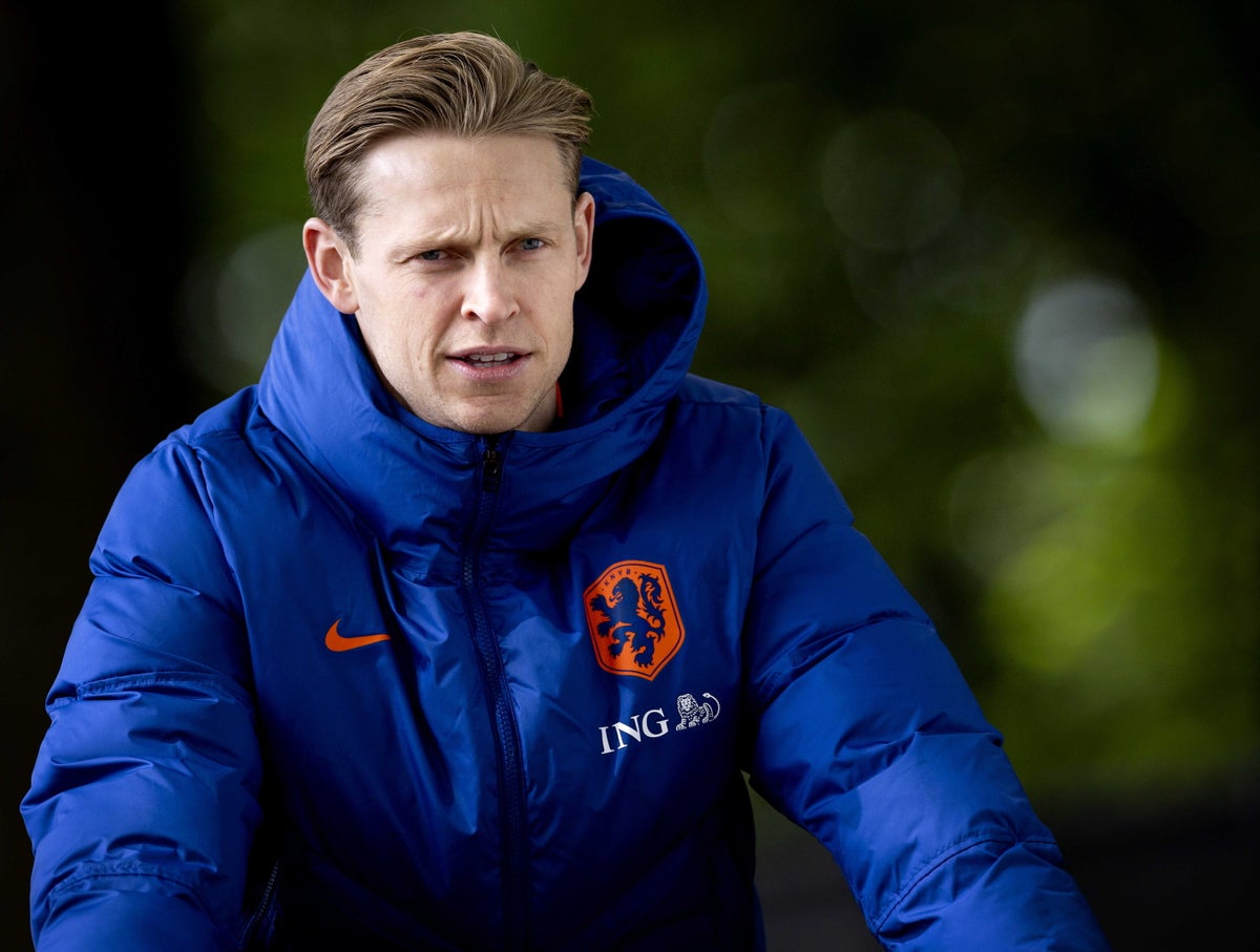 Netherlands suffer double midfield injury blow with Frenkie de Jong ruled out of Euro 2024