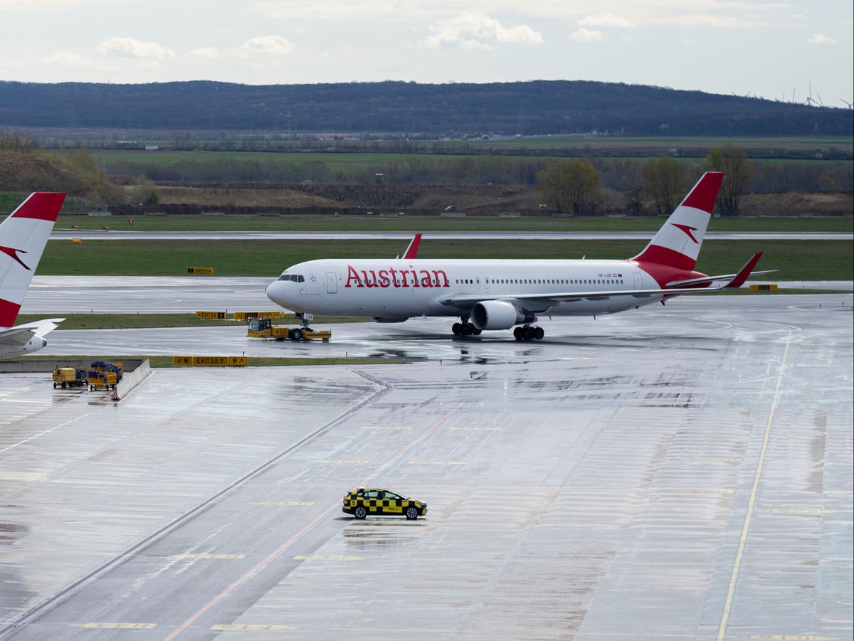 Austrian plane suffers severe damage to nose and windshield flying through hailstorm